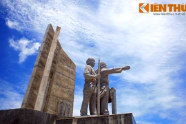 Vua chúa Việt bảo vệ Hoàng Sa, Trường Sa thế nào? 