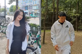 Vợ chồng Đoàn Văn Hậu “trốn con” dạo phố Hàn Quốc