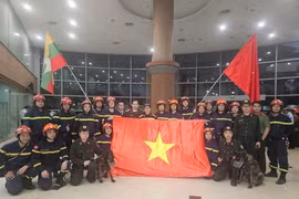 Đội cứu hộ Việt Nam bắt đầu tìm kiếm nạn nhân động đất tại Myanmar
