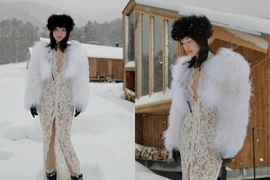 “Cô em trendy” chơi lớn diện váy ren xuyên thấu giữa trời tuyết