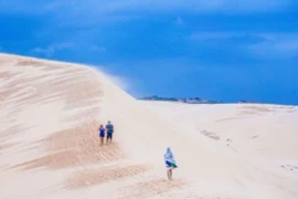 Sa mạc lớn nhất Việt Nam được ví như bản thu nhỏ của Sahara