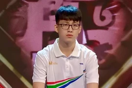 Nam sinh Olympia nổi khắp MXH với vẻ ngoài như nam thần