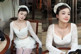 Tiktoker triệu follow đu trend mang scrunchie ngoại cỡ, gương mặt như “em bé”