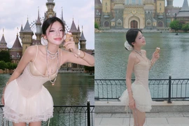 “Hot girl trường chuyên” hóa công chúa trước tòa lâu đài Disney
