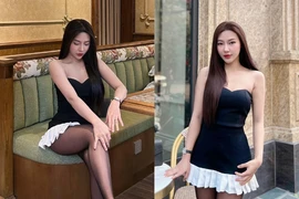 Vợ thủ môn Đình Triệu diện váy ngắn giữa trời 12 độ gợi cảm