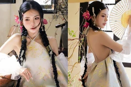 Chụp ảnh tết sớm, nữ MC game xinh đẹp hớp hồn fan