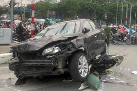 Uống rượu lái xe gây tai nạn chết người, chủ tịch xã bị khởi tố