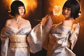 Nữ MC game hóa thân thành gái Nhật, buông lơi vai áo