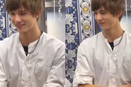 “Hot boy tiệm lẩu” gây bão mạng xứ Trung: Vẻ ngoài chuẩn nam thần