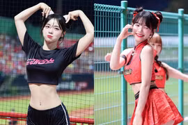 Nữ thần cổ vũ Hàn Quốc xinh ngất ngây trong loạt váy siêu ngắn