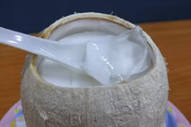 Tự làm thạch dừa rau câu mát lạnh 