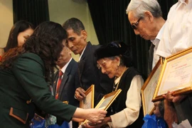 Xúc động vì Báo KH&ĐS quan tâm nhiều tới các cụ cao niên