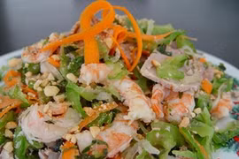 Đổi món với mướp đắng trộn củ kiệu tôm khô