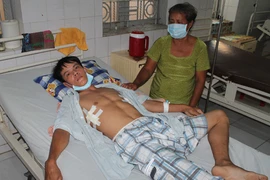 Đình chỉ chuyên môn 6 tháng bác sĩ mổ nhầm ngực