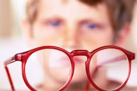 Khả năng phục hồi khi bị nhược thị như MC Thanh Vân?