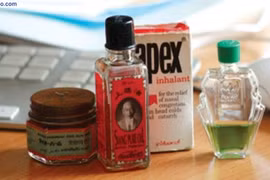 Trẻ ngừng tim nếu lạm dụng dầu gió 