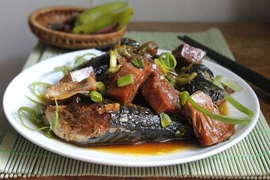 Món ngon độc lạ từ quả mít non