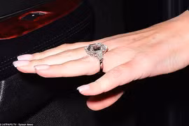 Soi quà tiền tỷ người tình đại gia của Mariah Carey không thèm đòi