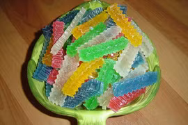 Cách làm mứt rau câu nhiều màu dẻo dai trẻ thích mê