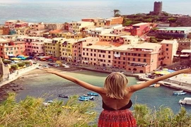 Du lịch 30/4: Đừng thiếu những trang phục này để thỏa sức sống ảo