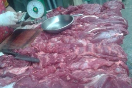 Thịt bò giá bèo như thịt lợn ở Hà Nội gây nghi ngờ