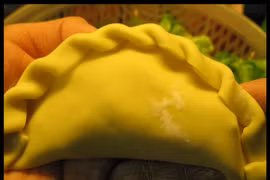 Muôn hình muôn vẻ món bánh gối truyền thống Việt