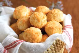 Bánh ngọt cơm dừa đổi vị ngày Tết