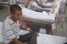 Tiếp sức cho nữ phóng viên trẻ có chồng suy thận độ 4