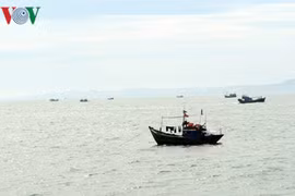 Tìm kiếm ngư dân Bình Thuận mất tích ngoài khơi