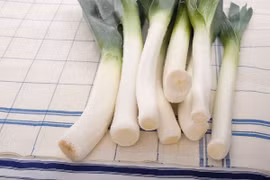 Giật mình khi biết nơi nhiều chất độc nhất trong rau củ 