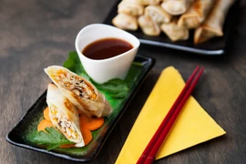 Làm nem chay nướng cực ngon