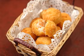 Gà viên chiên giòn lạ miệng cho cuối tuần