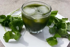 Uống rau má mùa hè coi chừng gặp họa sát thân