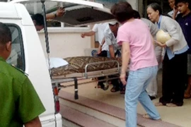 Nhổ răng ở phòng tư nhân, cụ ông 90 tuổi tử vong