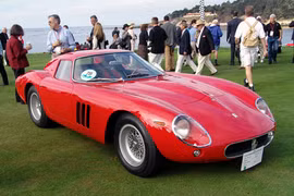 Đập hộp siêu xe Ferrari GTO đắt nhất hành tinh