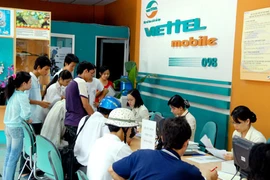 Điểm tin: Vietnamobile, Viettel bị phạt tiền vì... khuyến mãi