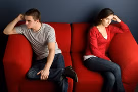 Vợ chồng như y phục, thay lúc nào thì thay!