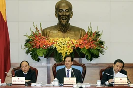 Hai Phó Thủ tướng Trung tiến chống bão