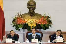 Hai Phó Thủ tướng Trung tiến chống bão