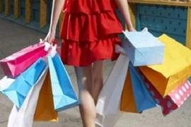 Hãi hùng vợ nghiện shopping