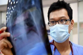 Ấm lòng nhật ký vào tâm dịch của bác sĩ “Húng Ngò”