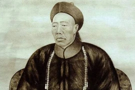 Mở mộ thái giám Lý Liên Anh, tái mặt khi thấy cảnh bên trong