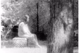 Những bức ảnh chụp được linh hồn gây kinh hãi mọi thời đại