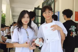 Đề thi Toán có câu hỏi vận dụng cao, cực khó