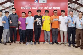 Học sinh chuyên KHTN giành Huy chương Vàng Olympic Tin học Châu Á 2024