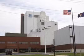 FDA: Nhà máy sữa bột trẻ em của Abbott “mất vệ sinh nghiêm trọng”