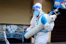 TP HCM khen thưởng lực lượng tuyến đầu phòng, chống dịch Covid-19