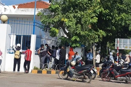 Doanh nghiệp “khát” đơn hàng, công nhân lâm vào cảnh mất việc