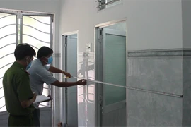 Tâm sự nghi ngờ vợ ngoại tình, chồng chết trong tư thế treo cổ