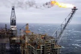 Giá xăng dầu 3/8: Tăng nhẹ do ảnh hưởng từ Mỹ